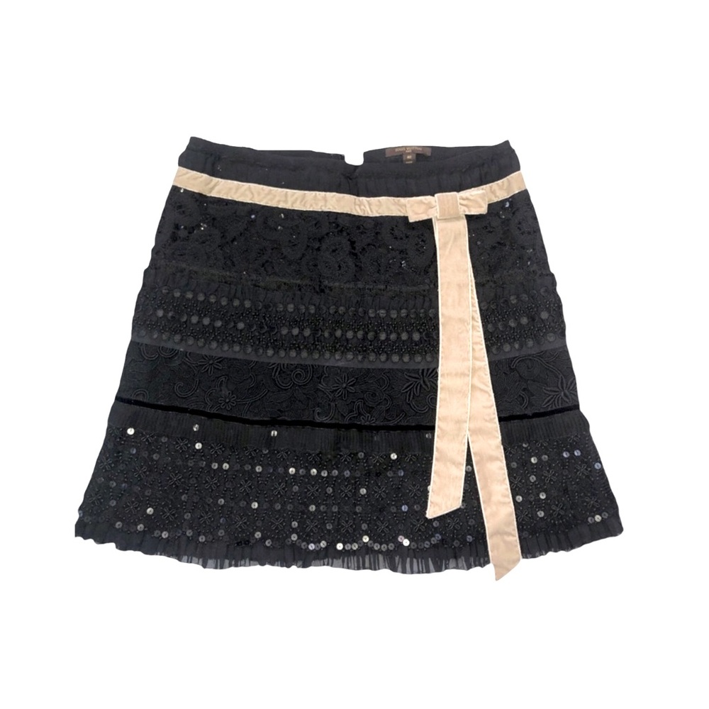 LOUIS VUITTON Lace Pattern and Sequin Skirt